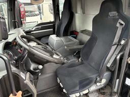 MAN euro 5 6X2,tautliner,8 tons vooras, Blatt -luft...
