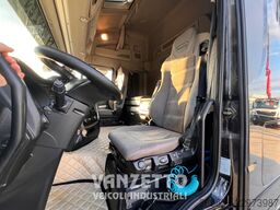 Iveco AS440S56 HIWAY TRATTORE STRADALE