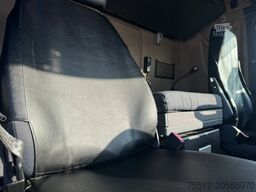 Scania R420 / Highline / Retarder / NL truck