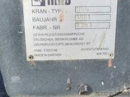 Unimog U 1000  427/10 Kran Hiab 090 KM: 8.600