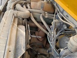 Unimog U 1000 427/10 Kran Hiab 090 KM: 8.600
