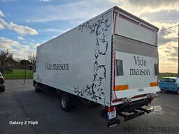 DAF LF 230 FA Lift - Air/Co - 104.662 Kms