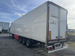 Schmitz Cargobull 3 achs Tiefkühl Doppelst.Carrier 1350 Po