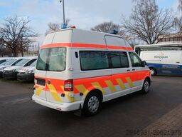 VOLKSWAGEN T5 Transporter Hochdach lang/KTW/Klima/FN: A76