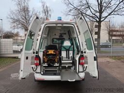 VOLKSWAGEN T5 Transporter Hochdach lang/KTW/Klima/FN: 26
