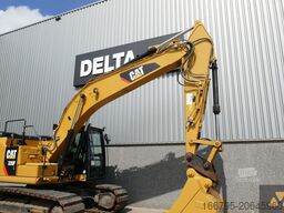 Caterpillar 320FL