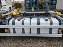 MERCEDES-BENZ Actros 2545 /Retarder/2 Tanks/Xenon/Liftachse/6D