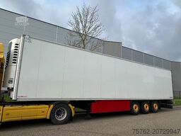 Schmitz Cargobull Multitemp , low hour , tussenschot , bloemenbreed