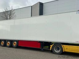 Schmitz Cargobull Multitemp , low hour , tussenschot , bloemenbreed