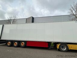 Schmitz Cargobull Multitemp , low hour , tussenschot , bloemenbreed