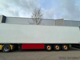 Schmitz Cargobull Multitemp , low hour , tussenschot , bloemenbreed