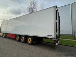 Schmitz Cargobull Multitemp , low hour , tussenschot , bloemenbreed