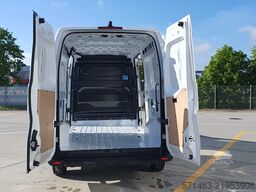 Renault Master 170 KM L3H2 Red Edition