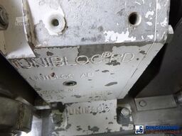 Van Hool Food tank inox 36 m3 / 4 comp + pump