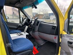 MERCEDES-BENZ Sprinter II 516 CDI / Klima / Automatik / RTW