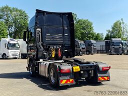 MAN TGX 18.520 4x2 - Full spec - Retarder - Night c...