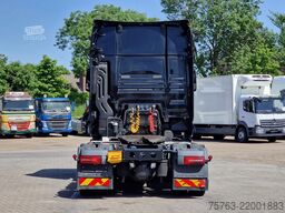 MAN TGX 18.520 4x2 - Full spec - Retarder - Night c...