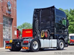 MAN TGX 18.520 4x2 - Full spec - Retarder - Night c...