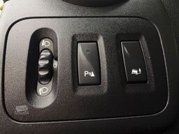 RENAULT Master 2,3 Dci Kasten L3H2 9.000 km Wie Neu!!