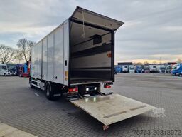 Mercedes-Benz Antos 1827 4x2 - Box with sidedoors - Zepro loa...