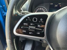 MERCEDES-BENZ Sprinter 319 CDI V6 Automatik Klima LED AHK