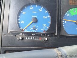 Mercedes-Benz 2628