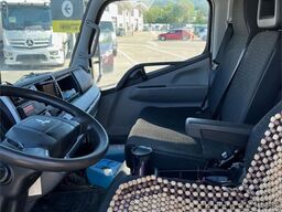 Fuso Canter 7C18 4x2 Box truck