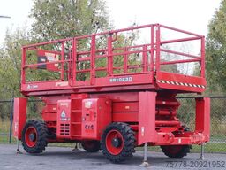 LGMG SR1023D | 12 METER | 1.100 KG