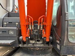 Hitachi ZX210LC-6