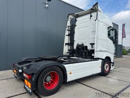 Volvo FH460 / I-Shift / I-Park Cool / 2 Tanks / TUV: ...