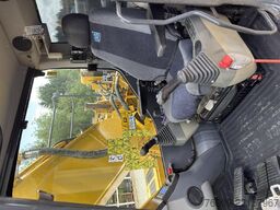Komatsu PC210LCi-10