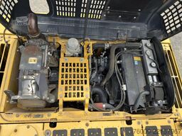 Komatsu PC210LCi-10
