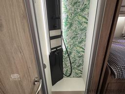 EURAMOBIL Integra Line IL 720 EF 2 x Mondial+ Design Paket