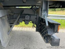 Mercedes-Benz 4x2 809D