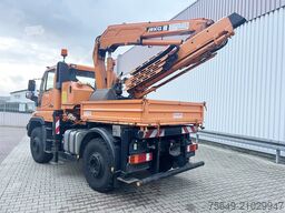 Unimog U400 4x4 U400 4x4, Frontzapfwelle, Kipper, Kran MKG HKL 111a3V, Funk