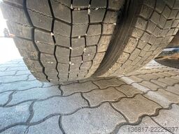 MAN TGX 18.440 XXL Mega LL höhenverstellbare Sattelp