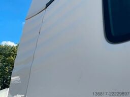 MAN TGX 18.440 XXL Mega LL höhenverstellbare Sattelp