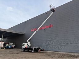 Renault Maxity DTI 130 GSR B200T