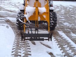  ZL 12 F**MIT SCHNEESCHILD