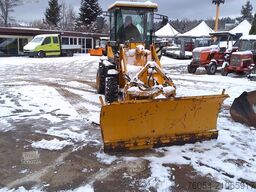  ZL 12 F**MIT SCHNEESCHILD