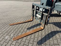 MAGNI Magni TH 6.10 / 4x4x4 / Funk / 6.000 kg