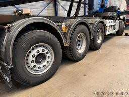 Volvo FH 420 8x4 TRIDEM TIPPER + CRANE HMF 2120 - 4x ...
