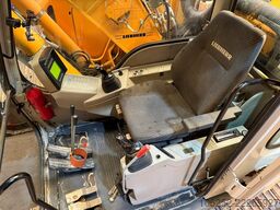 LIEBHERR R924 COMPACT - FULL HYDR - 25.7T - A/C - CE - B...