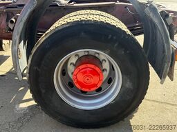 MERCEDES-BENZ SK 1838 V8 4X2 Spring/Spring Manual Gear OM442