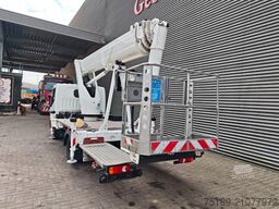 Nissan Cabstar 35.12 NT400 Ruthmann TBR 220.1