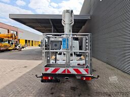 Nissan Cabstar 35.12 NT400 Ruthmann TBR 220.1