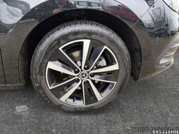 MERCEDES-BENZ T 180 d PROGRESSIVE *LED*Automatik*Navi*Kamera*