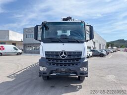 MERCEDES - VEICOLI Arocs  4148 K 8x4/4