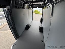 Mercedes-Benz V 300 d EXCLUSIVE ED AMG Panorama AHK2,5 DISTRON