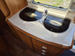 HOBBY De Luxe 410 SFe Franzbett - Nr. 106 (9)